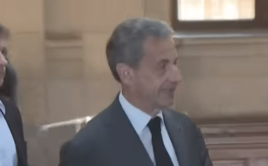 Nicolas Sarkozy riposte après sa condamnation : “Les principes essentiels de notre démocratie, qui ont été foulés aux pieds dans le seul but de construire une culpabilité !”