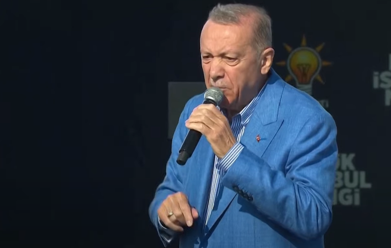 Présidentielle en Turquie : Recep Tayyip Erdogan prend la défense de Vladimir Poutine, accusé d’ingérence